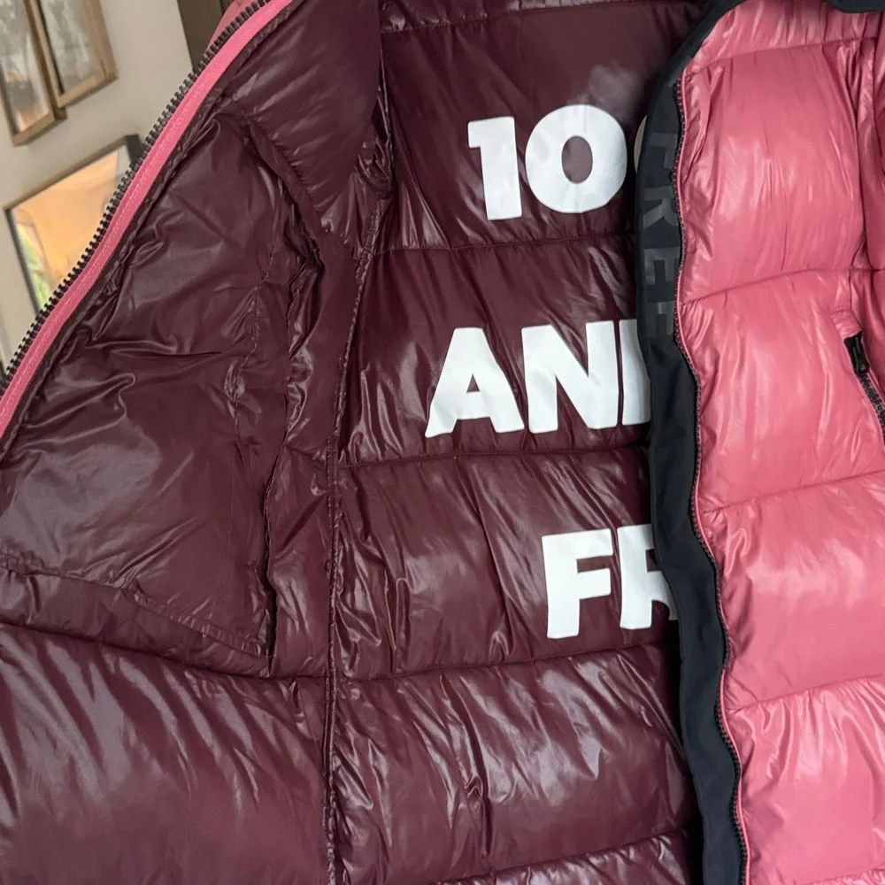 Brand new - Save the Duck puffer coat with hood - Picture 3 of 4